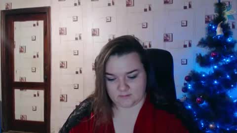 renataoia online show from January 5, 2:19 pm