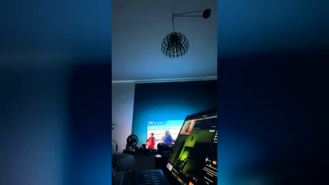 reneeeee3 online show from July 19, 9:29 pm
