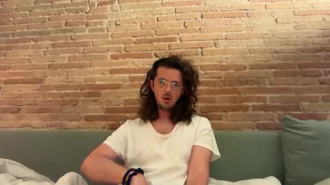 Renzo online show from May 9, 12:16 am