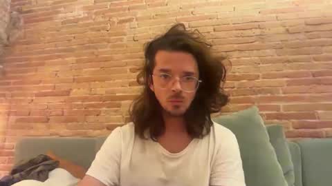 Renzo online show from May 10, 10:26 pm