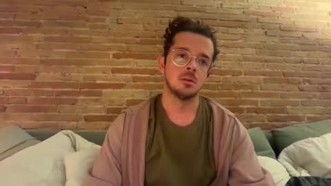 Renzo online show from May 17, 12:41 am