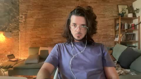 Renzo online show from July 13, 2:31 pm