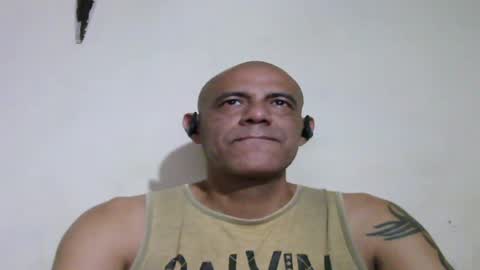 Snapshot of retlam37 chatting on June 12, 5:28 am Walter online show from June 12, 5:28 am