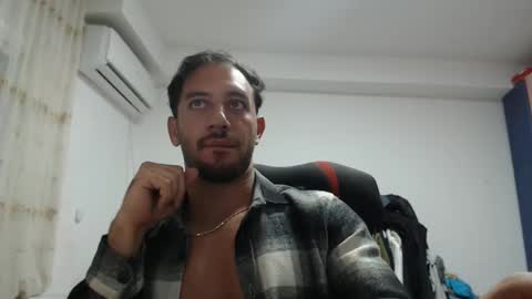 Chris online show from October 1, 7:42 pm