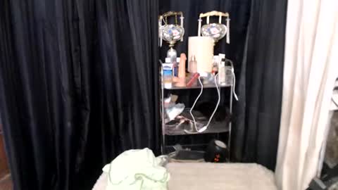 rey_004 online show from June 8, 1:28 am