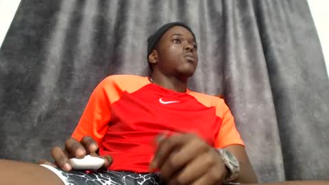rey_bbc online show from July 3, 9:54 pm