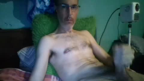 reyes_albert2006 online show from August 7, 6:32 pm