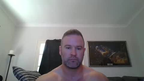 Snapshot of rg1771 chatting on February 24, 1:14 am rg1771 online show from February 24, 1:14 am