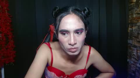 rhianesassy online show from January 9, 1:29 am