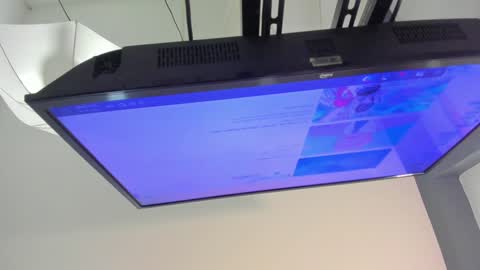 Snapshot of rianamanson chatting on January 5, 5:30 am Riana online show from January 5, 5:30 am