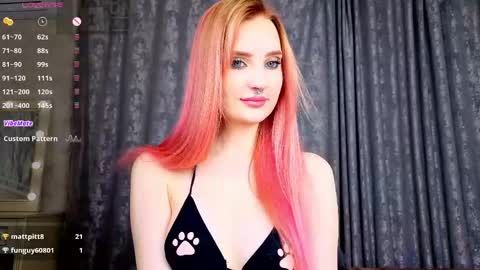 Snapshot of riawoods chatting on April 27, 6:17 pm Ria Woods online show from April 27, 6:17 pm