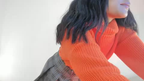 riby  online show from May 26, 8:16 pm