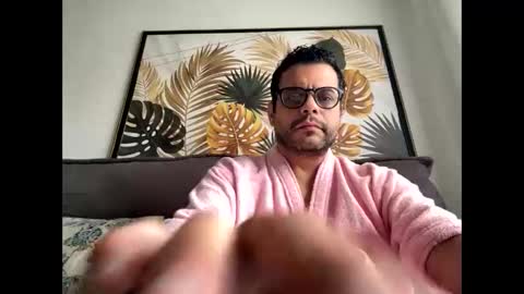 ricamenezes81823326 online show from June 1, 1:46 pm