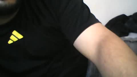 ricardojac651495 online show from June 22, 10:23 am