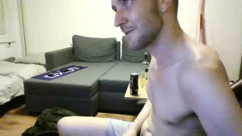 ricciardio online show from July 2, 8:59 pm