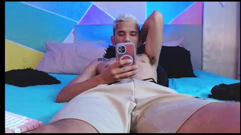 rich and kitty  online show from March 4, 9:54 pm