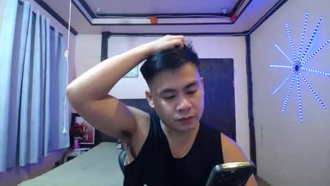 richard440842 online show from May 10, 5:07 pm