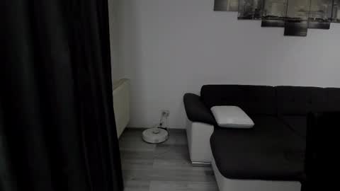 RichardDarell online show from February 13, 7:26 am