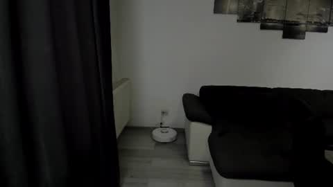 RichardDarell online show from July 18, 6:06 am