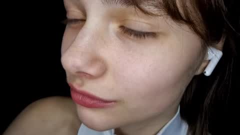 Snapshot of richardlundsten chatting on February 13, 5:20 pm Luna online show from February 13, 5:20 pm