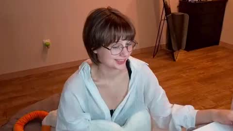 Snapshot of richardlundsten chatting on June 19, 6:56 pm Luna online show from June 19, 6:56 pm