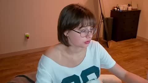 Snapshot of richardlundsten chatting on July 13, 7:27 pm Luna online show from July 13, 7:27 pm