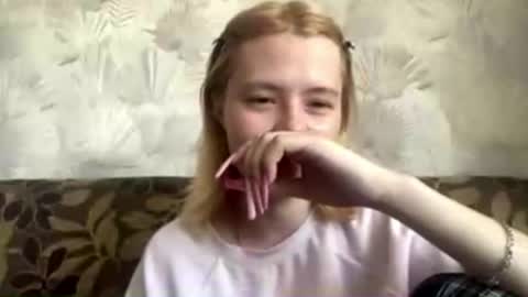 Snapshot of richellearmentrout chatting on June 23, 2:04 pm jenny online show from June 23, 2:04 pm