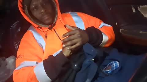 Snapshot of richiej04 chatting on December 3, 10:06 am richiej04 online show from December 3, 10:06 am