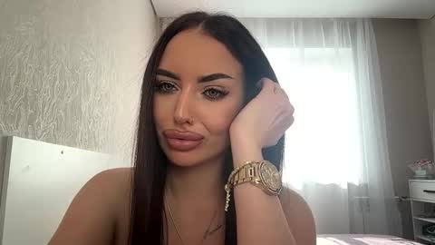 Ammy here its my first stream here online show from February 20, 2:52 am