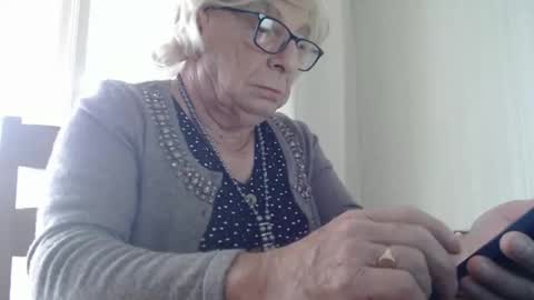 rickyorks online show from October 14, 10:27 am