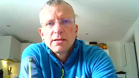 ricogumpi online show from May 4, 12:45 pm