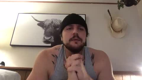 ride8529 online show from December 15, 6:17 am