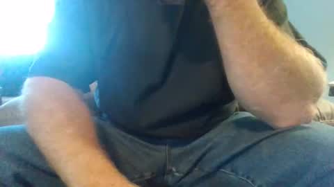 ridemypogostickk2 online show from June 1, 10:44 pm