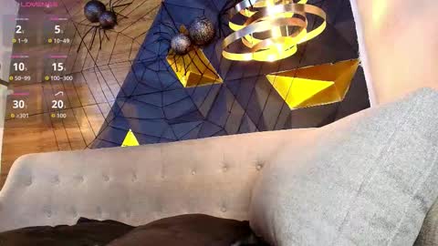 Snapshot of riley_reid_19 chatting on October 26, 7:09 pm kamila online show from October 26, 7:09 pm