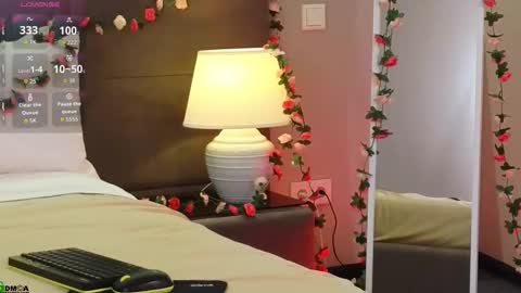 Rina online show from March 2, 7:15 am