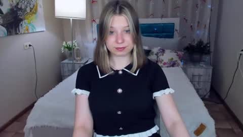 rinacake online show from June 26, 11:36 am