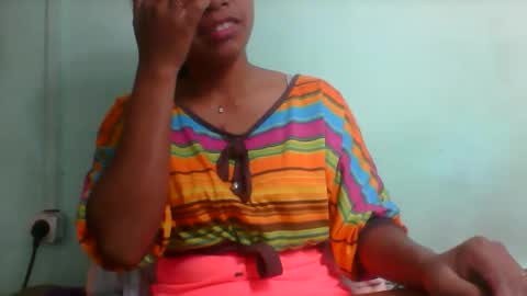 rinah856024 online show from November 16, 6:19 am