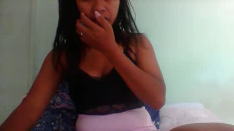 rinah856024 online show from December 15, 3:11 am