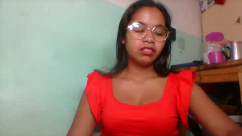 rinah856024 online show from June 1, 6:15 am