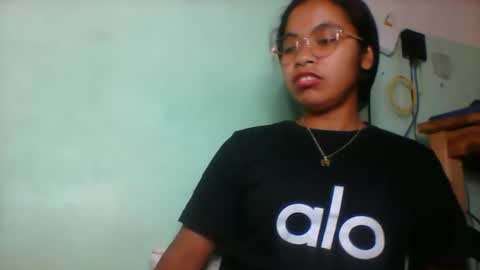 rinah856024 online show from June 3, 2:33 pm