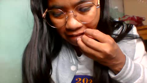 rinah856024 online show from June 24, 5:45 pm