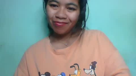 rinah856024 online show from July 27, 3:13 am