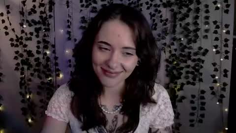 Snapshot of risha_laass chatting on April 16, 8:20 pm risha_laass online show from April 16, 8:20 pm
