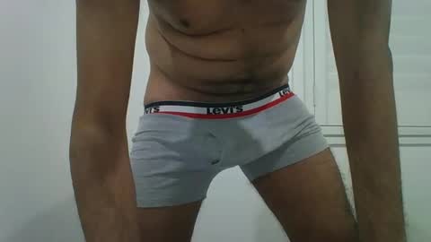 rishavb1991 online show from June 5, 10:32 am