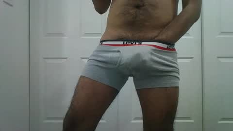 rishavb1991 online show from June 26, 2:38 am