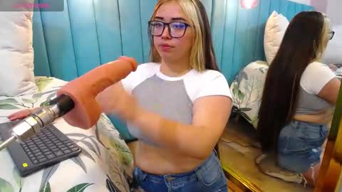 RIX VENOM online show from December 14, 5:58 pm