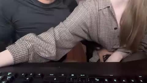 couplesexhot online show from April 8, 7:25 pm