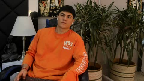 Roan Birkin online show from April 5, 7:22 pm