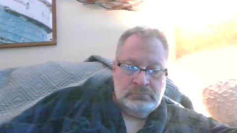 Snapshot of rob872217 chatting on December 26, 3:31 pm rob872217 online show from December 26, 3:31 pm