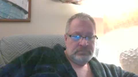 Snapshot of rob872217 chatting on January 3, 1:25 pm rob872217 online show from January 3, 1:25 pm